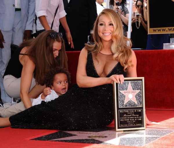 Mariah-Carey-Walk-of-Fame-a-Hollywood-2015-12