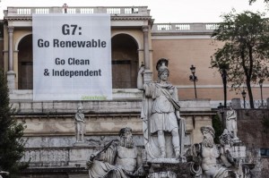 G7 Energy Independence Banner in Rome