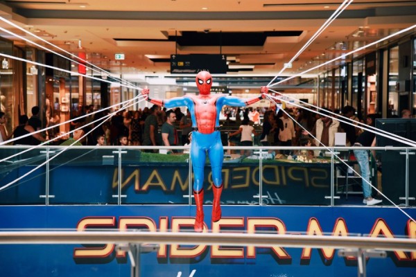 Spider-Man-Homecoming-Porta-di-Roma-2017