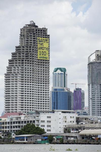 'Mountains and Rooftops' Protest for an Arctic Sanctuary in Bangkok