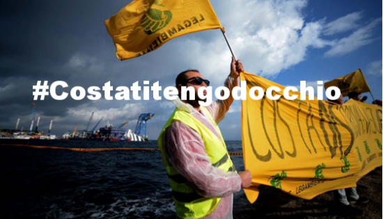 costa-ti-tengo-d-occhio-greenpeace-costa-concordia-2014111